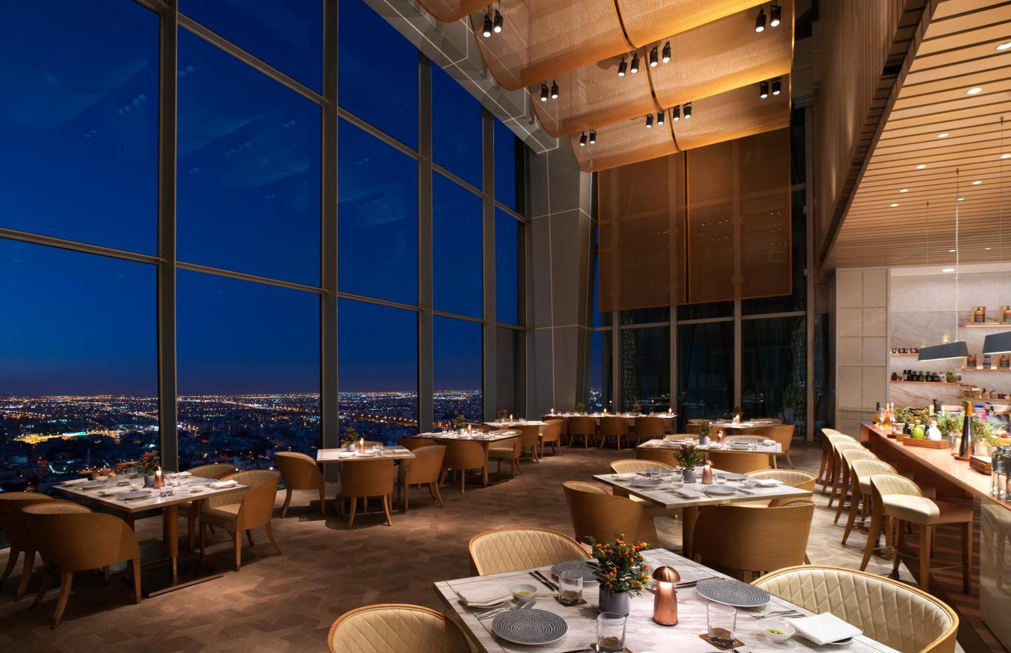 Four Seasons Hotel Kuwait At Burj Alshaya Koeweit Buitenkant foto Restaurant